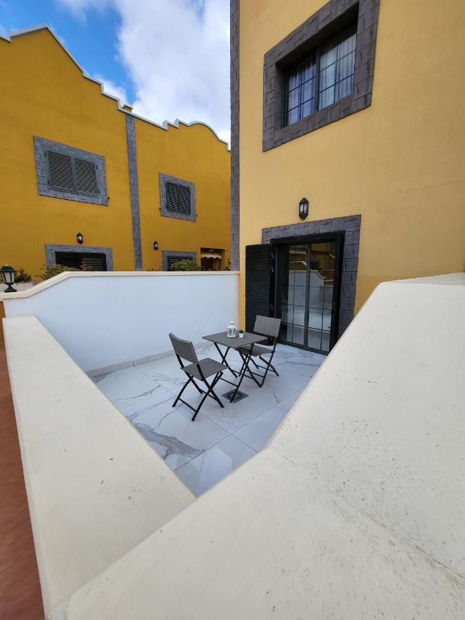 Sea View Luxury Apartment - Playa Del Duque Адехе Екстериор снимка